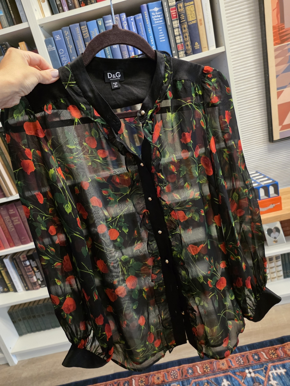 D&G Black Sheer Rose Print Button-Up Blouse Plus A Matching CAMISOLE SIZE S - Picture 3 of 10